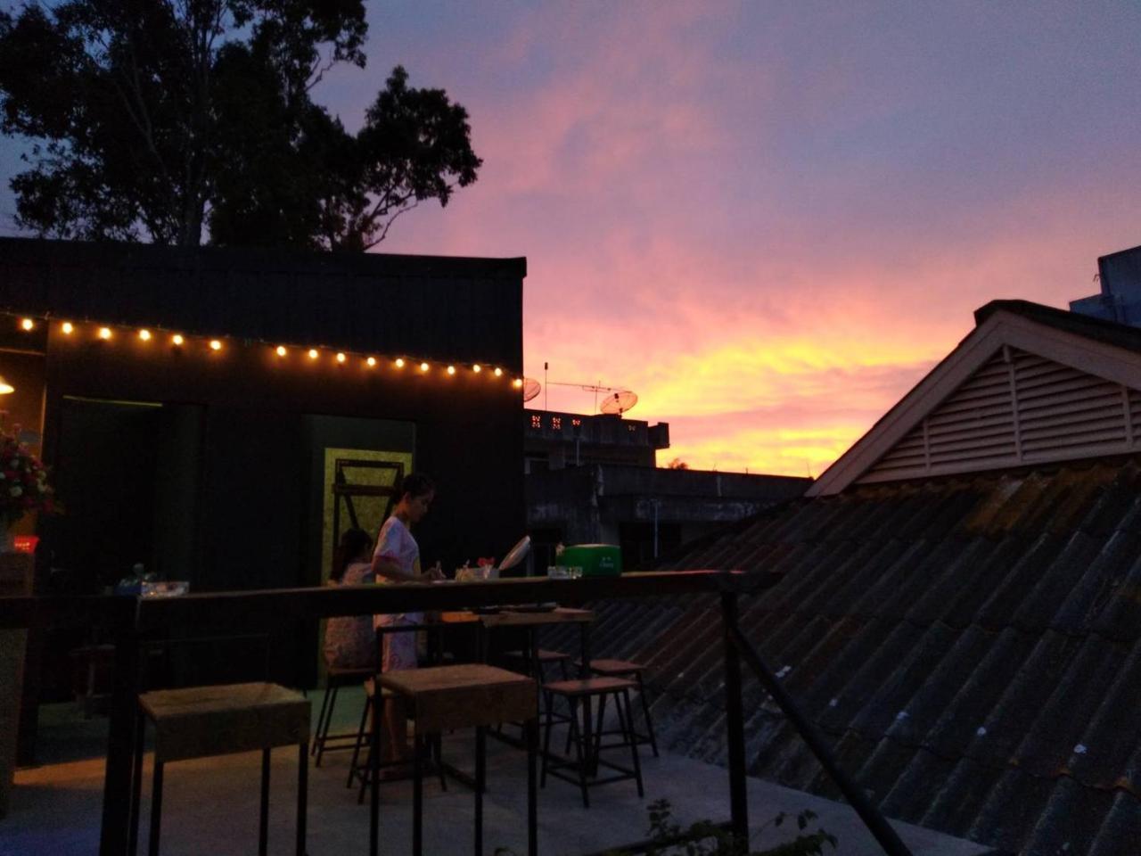Chang Bed And Bar Hostel Surat Thani Exterior foto